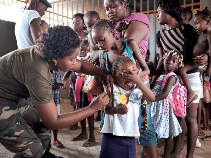 L’ÉPIDÉMIE DE FIÈVRE JAUNE S’ÉTEND EN ANGOLA: AU MOINS 250 MORTS