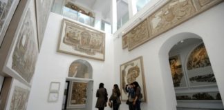 LA TUNISIE MARQUE LE PREMIER ANNIVERSAIRE DE L’ATTENTAT DU MUSÉE DU BARDO