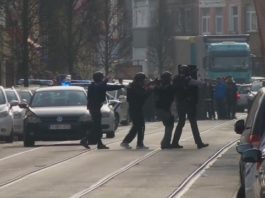 TIRS SUR DES POLICIERS À BRUXELLES: DES POLICIERS FRANÇAIS PARTICIPAIENT À LA PERQUISITIO