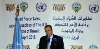 Yémen: dialogue suspendu après la prise d'une base par les rebelles .
