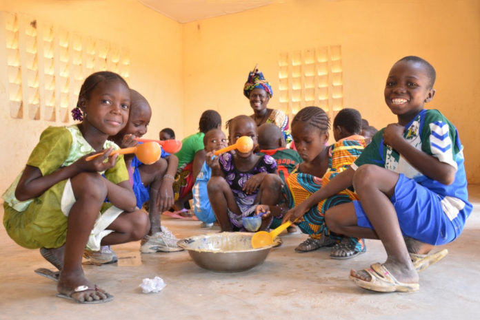 Mali : le programme de repas scolaires du PAM compromis à la veille de la rentrée des classes
