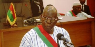 Burkina: début des travaux pour une nouvelle Constitution et une Ve République