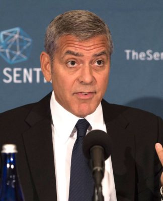 Soudan du Sud: Clooney dénonce l’enrichissement des belligérants Soudan du Sud: Clooney dénonce l'enrichissement des belligérants