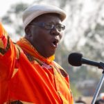 le-chef-du-parti-pdp-tendai-biti-lors-d-un-meeting-le-11-septembre-2016-a-bulawayo_5668093