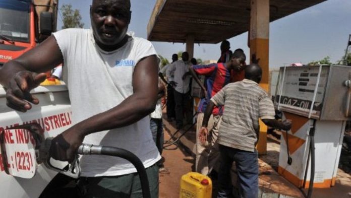 La Côte d'Ivoire peut jouer un rôle moteur contre les carburants toxiques en Afrique