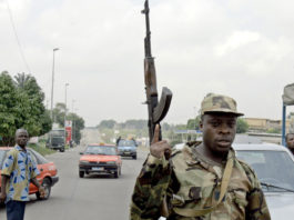 Côte d'Ivoire: tirs en l'air de soldats à Adiaké, près d'Abidjan