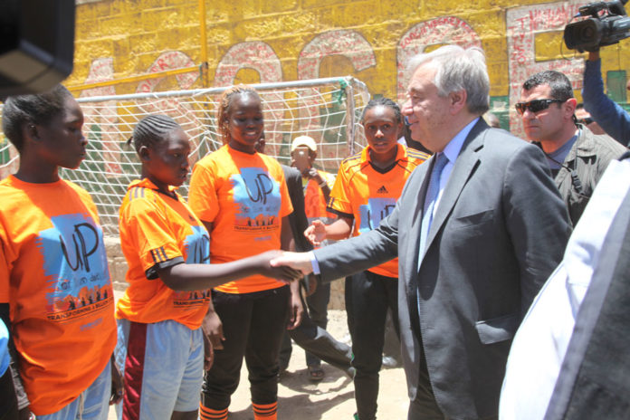 Au Kenya, le chef de l'ONU participe à la célébration de la Journée des femmes