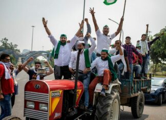 Des agriculteurs indiens en colère prêts à reprendre leur avancée vers Delhi