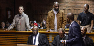 Kemi Seba placé en détention en Afrique du Sud, une demande d’asile en cours