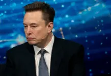Elon Musk devient le premier trillionnaire de l’histoire grâce au SpaceX