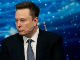 Elon Musk devient le premier trillionnaire de l’histoire grâce au SpaceX