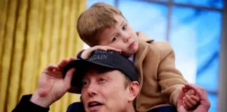 Elon Musk veut partager la richesse de SpaceX avec tous les enfants américains grâce à l’IA