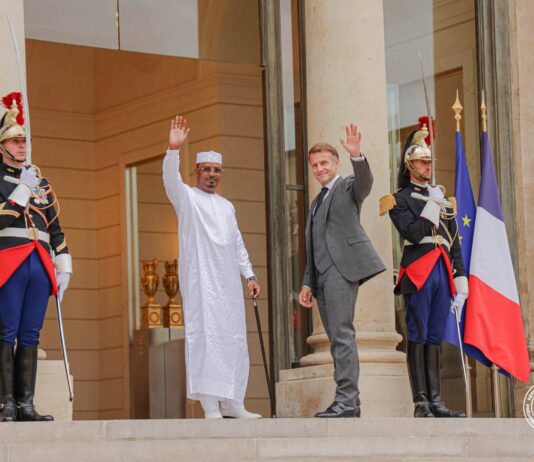 Tchad–France : Mahamat I. Déby et Emmanuel Macron amorcent un nouveau chapitre diplomatique
